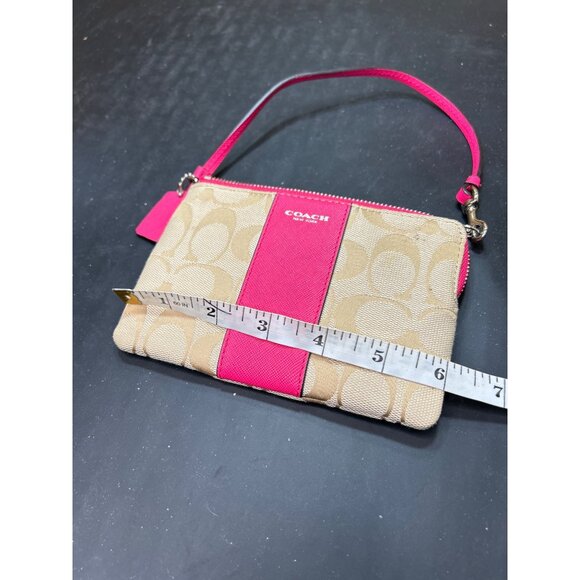 Coach Signature Canvas Wristlet With Pink Leather Trim - Picture 6 of 7